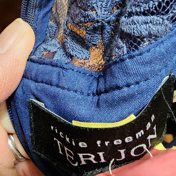 PRICE DROP RICKI FREEMAN FOR TERI JON  DRESS BLUE STRETCH DENIM AND LACE MIDI - Picture 12 of 12